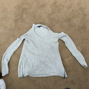 Womens size xs American eagle sweater